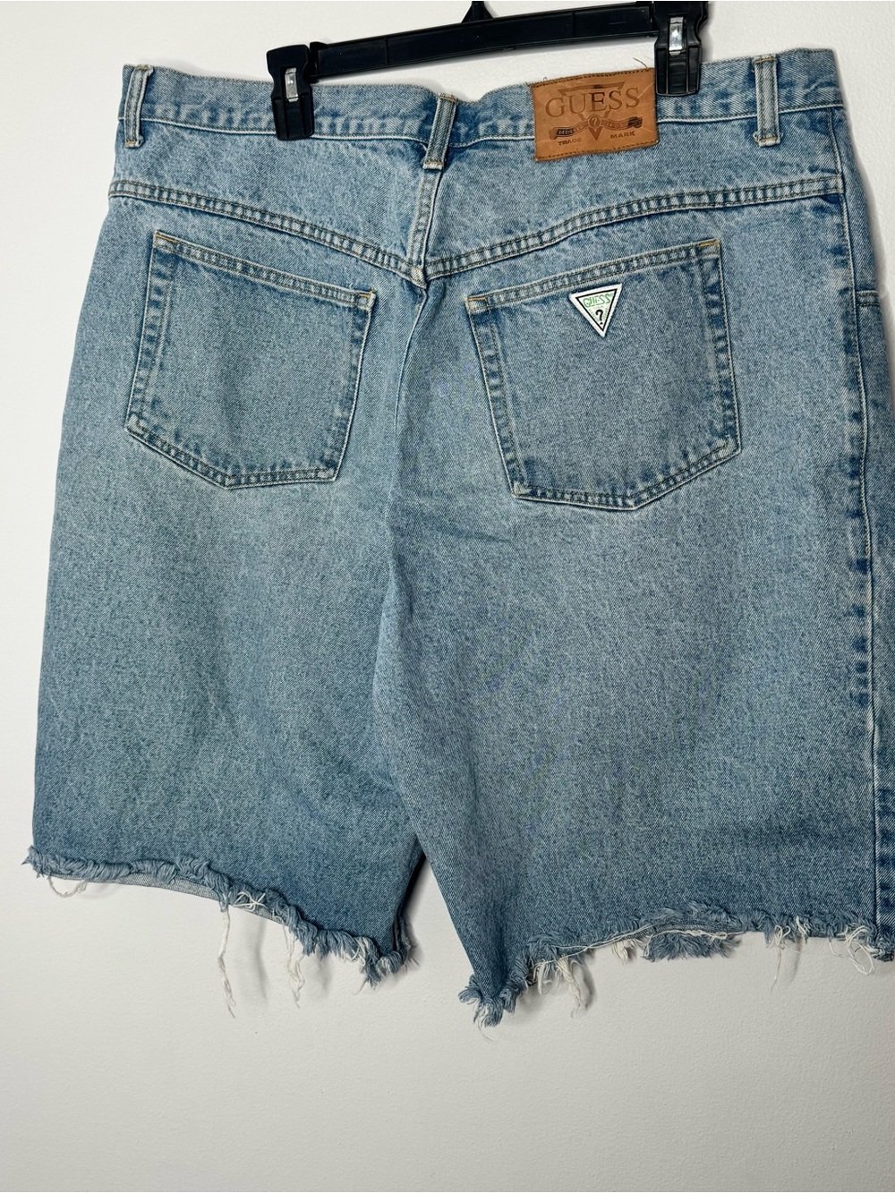 vintage light wash 90s GUESS denim shorts size 42